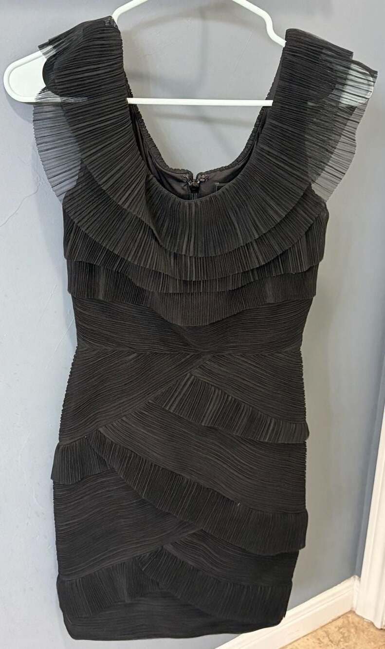 BCBG Maxazria Briana Black Tulle Ruffle Cocktail Dress Size 4 Sheer Mesh Tiered